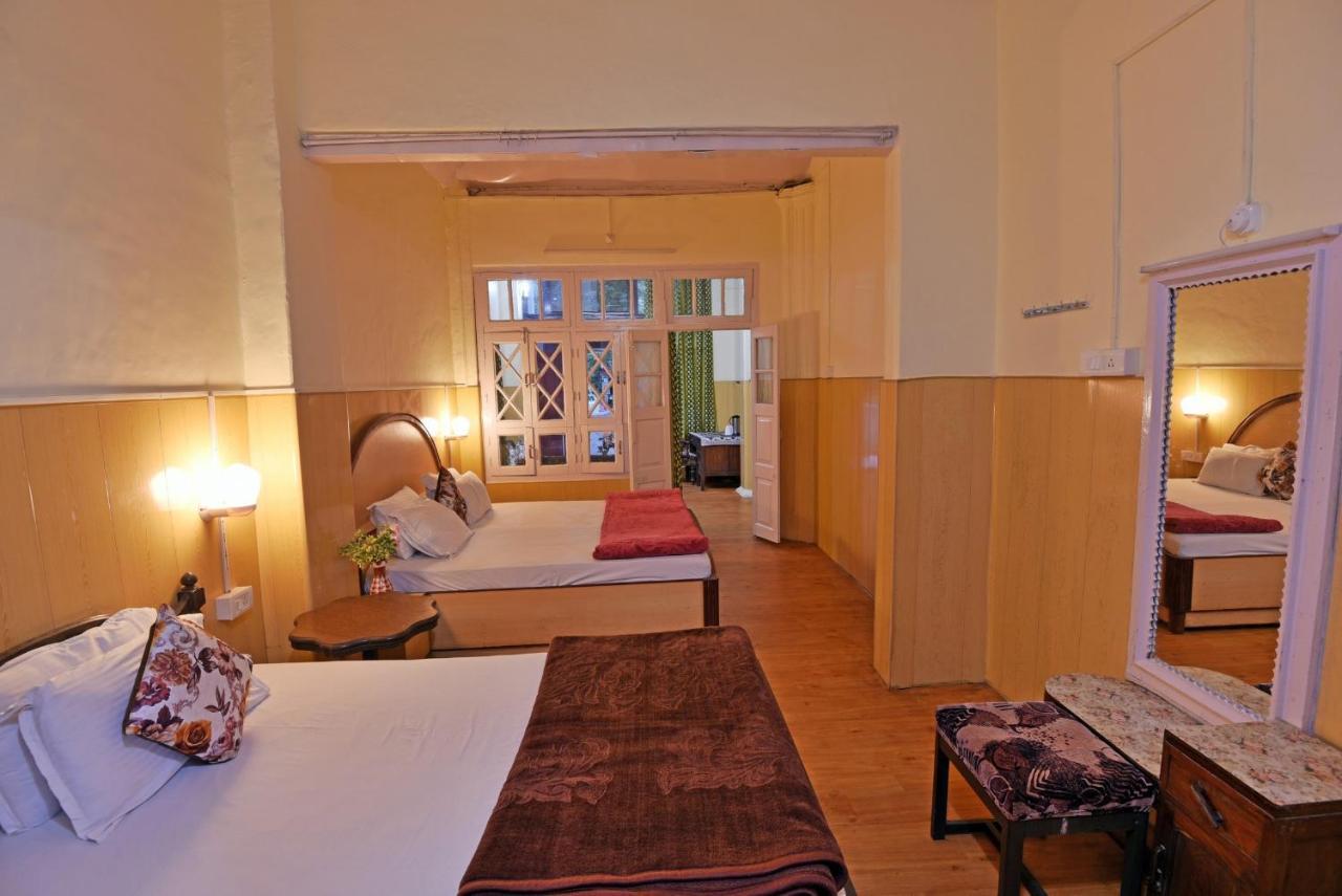 India Hotel - Lake View - Mall Road Nainital Dış mekan fotoğraf