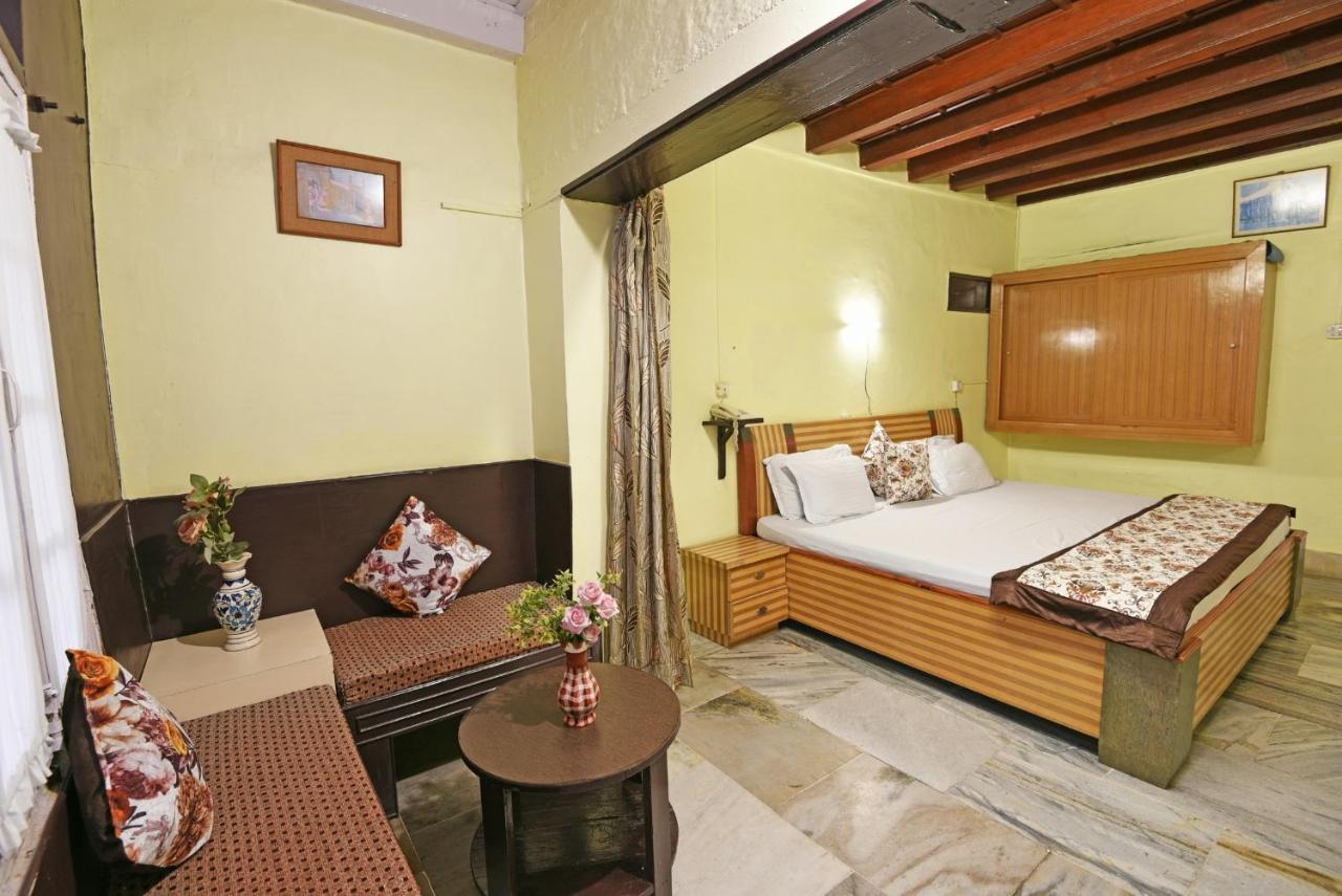 India Hotel - Lake View - Mall Road Nainital Dış mekan fotoğraf