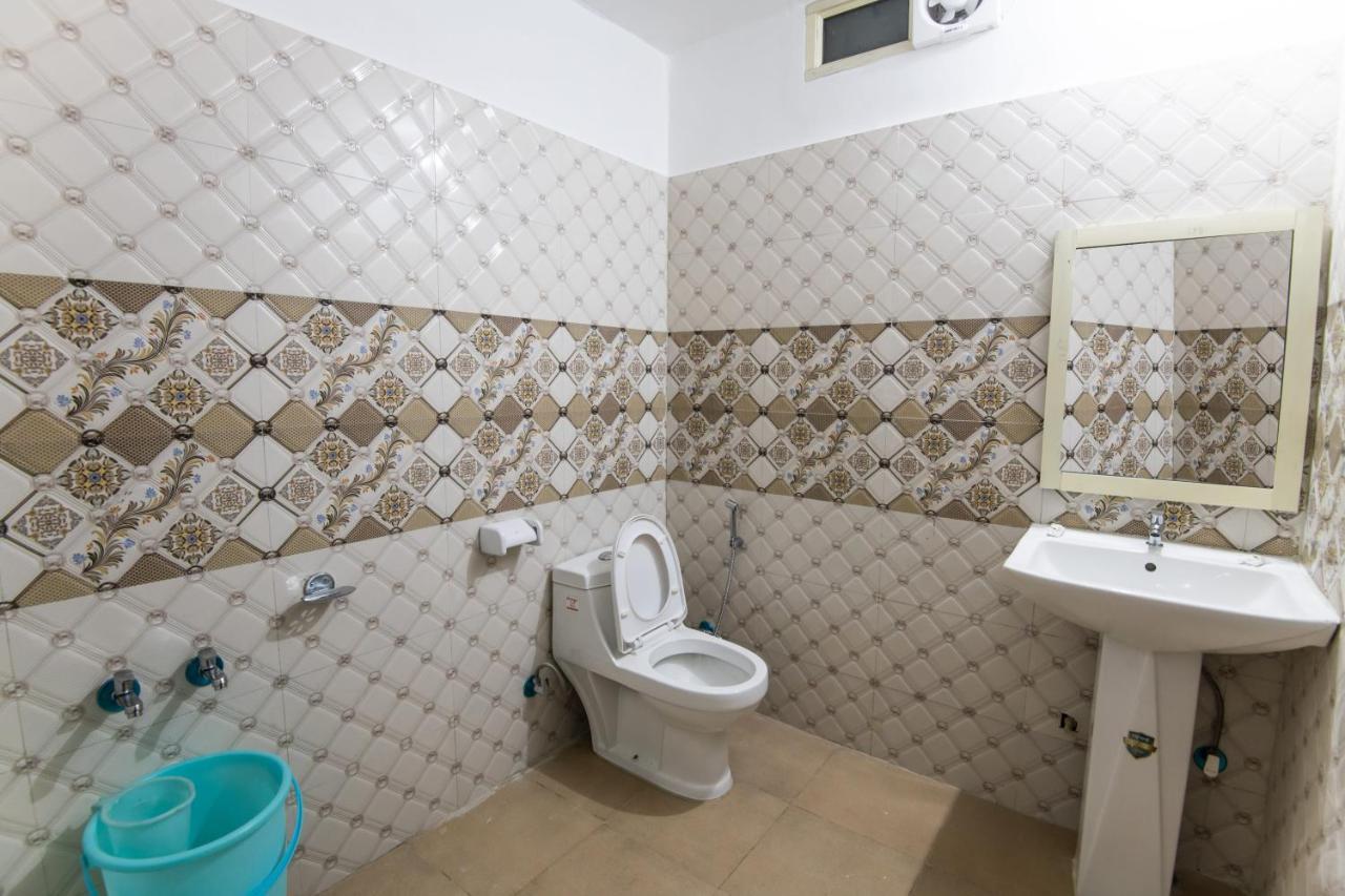 India Hotel - Lake View - Mall Road Nainital Dış mekan fotoğraf