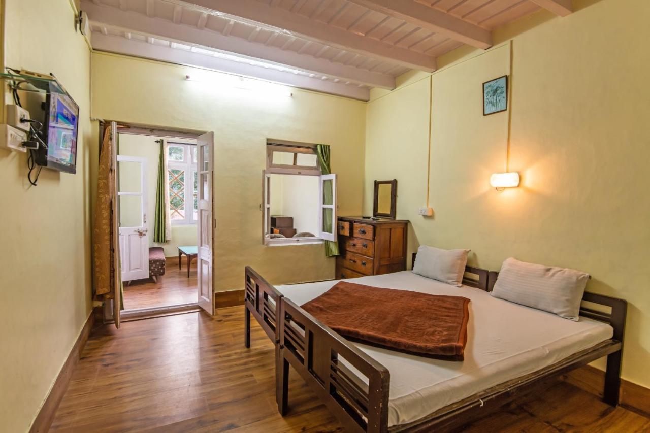 India Hotel - Lake View - Mall Road Nainital Dış mekan fotoğraf