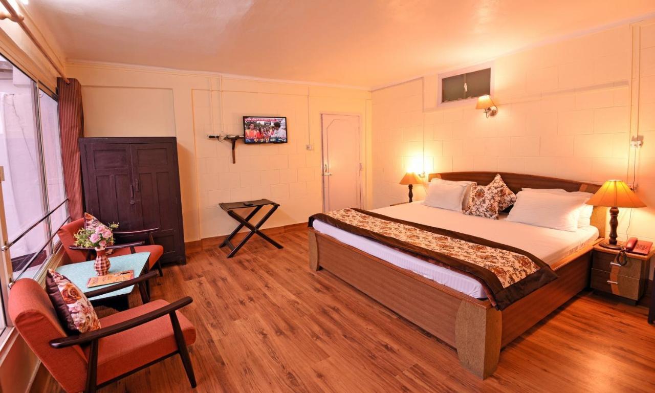 India Hotel - Lake View - Mall Road Nainital Dış mekan fotoğraf
