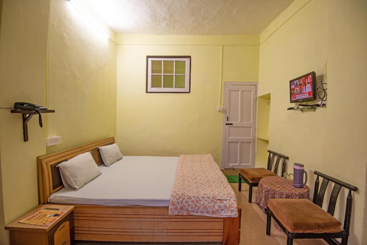India Hotel - Lake View - Mall Road Nainital Dış mekan fotoğraf