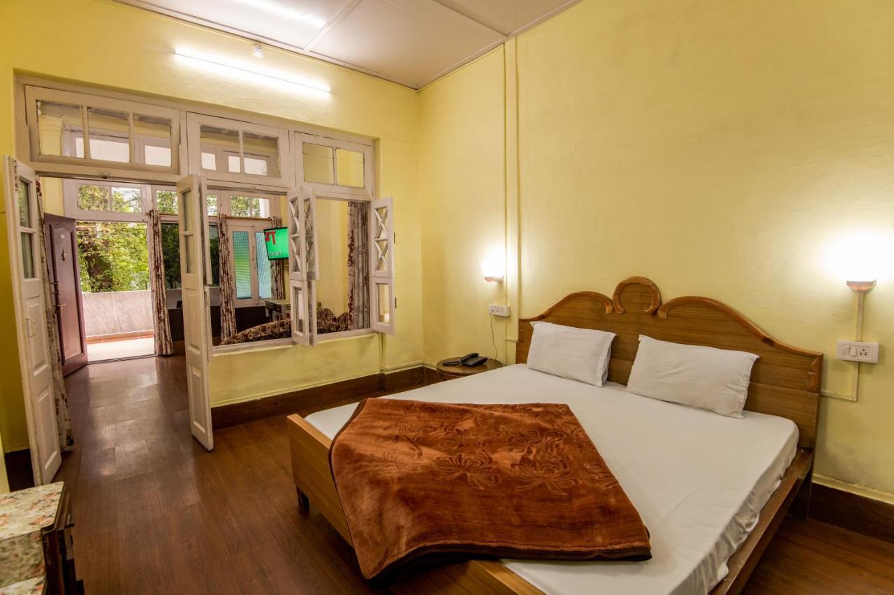 India Hotel - Lake View - Mall Road Nainital Dış mekan fotoğraf