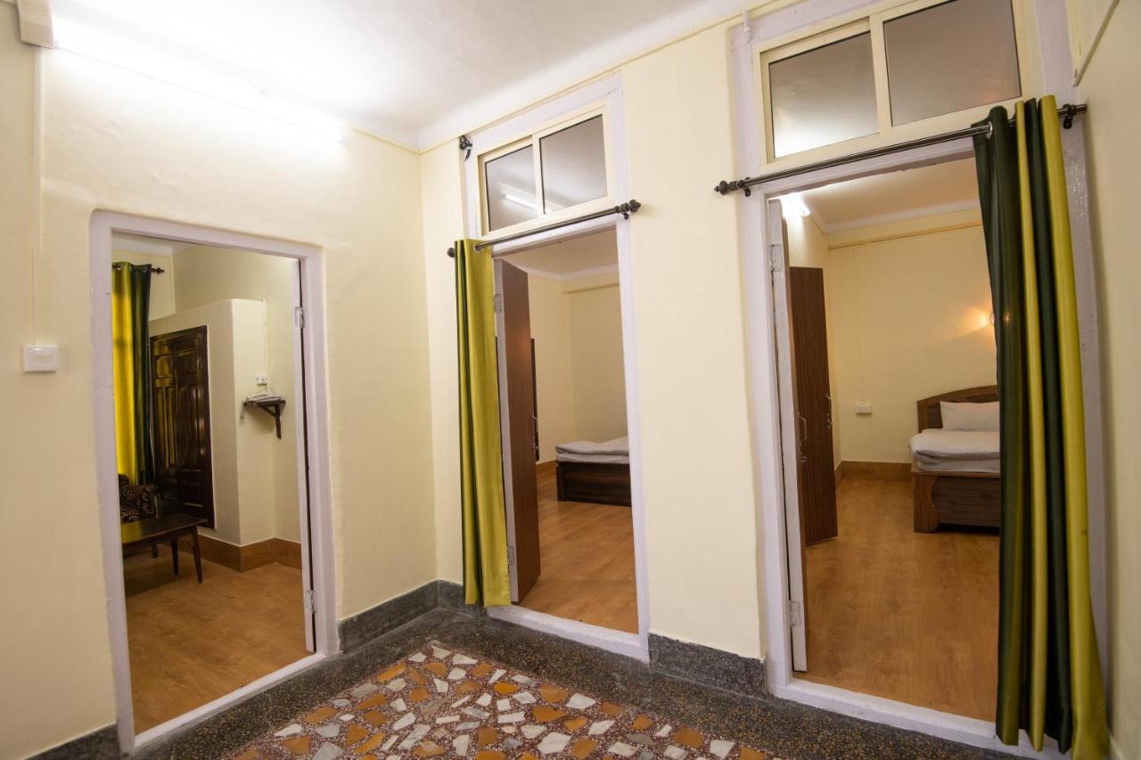 India Hotel - Lake View - Mall Road Nainital Dış mekan fotoğraf